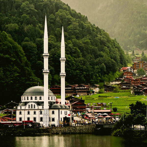 Uzungöl Mosque