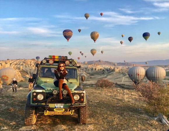 Daily Cappadocia Sunrise or Sunset Two Hours Jeep Safari