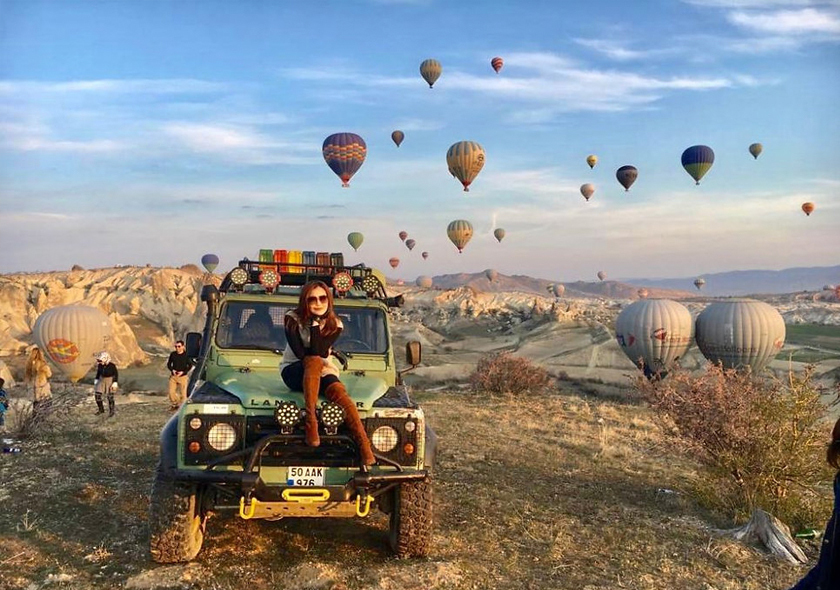 Daily Cappadocia Sunrise or Sunset Two Hours Jeep Safari