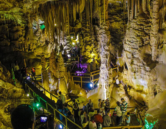 Daily Karaca Cave- Limni Lake Tour