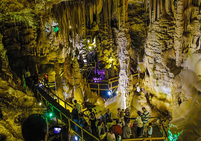 Daily Karaca Cave- Limni Lake Tour